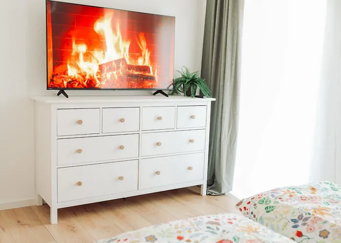 Zentrum, 2r, Eigene Terrasse, Wifi, 4p, Modern, Ruhig Appartement Chemnitz